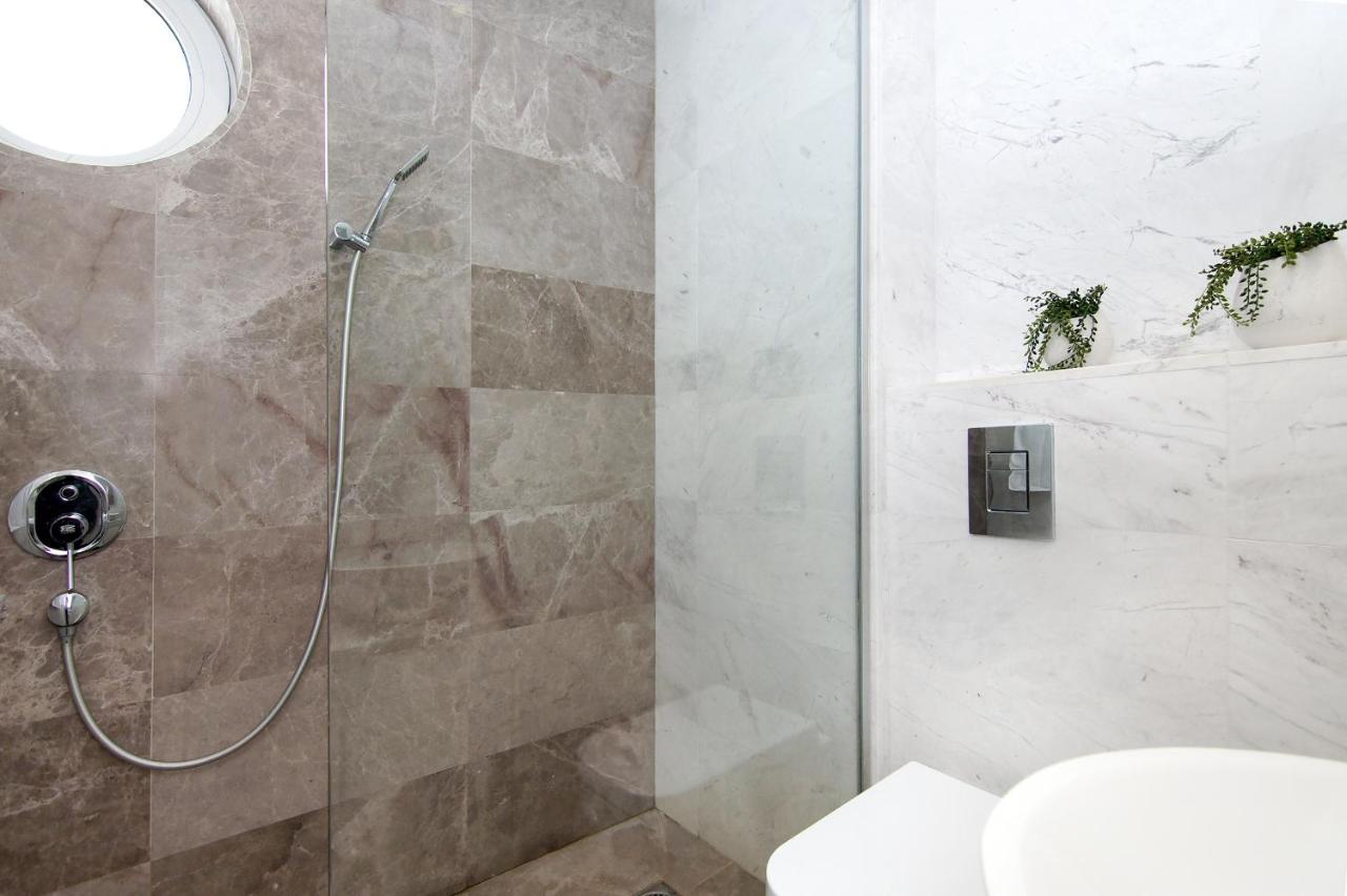 Apartment Josephine - Beachfront Protaras Ngoại thất bức ảnh