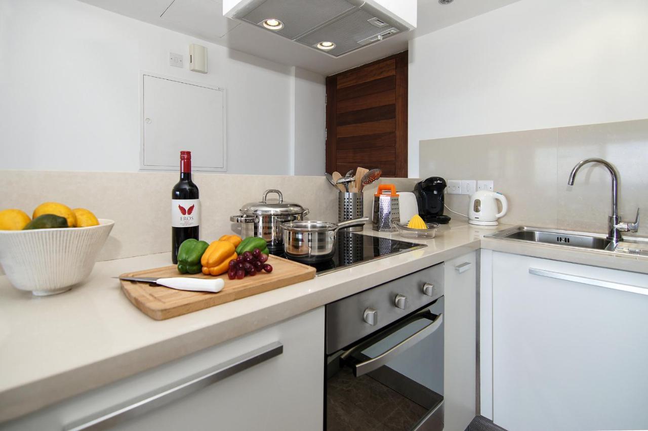 Apartment Josephine - Beachfront Protaras Ngoại thất bức ảnh